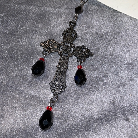Beautiful Black Deco Art Cross w/Dangles Pierced Earrings - Picture 4 of 6